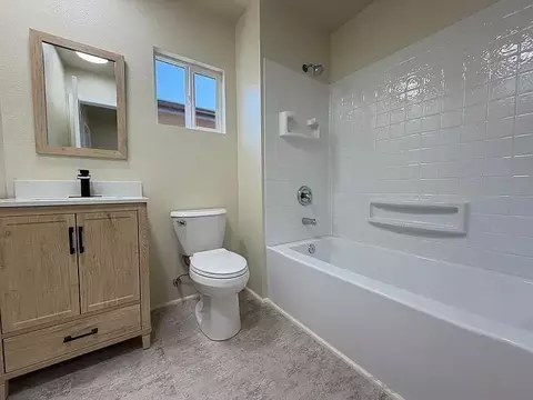 Bath - 1413 Shoshone St, Oceanside, CA 92058 photo 3 of 5