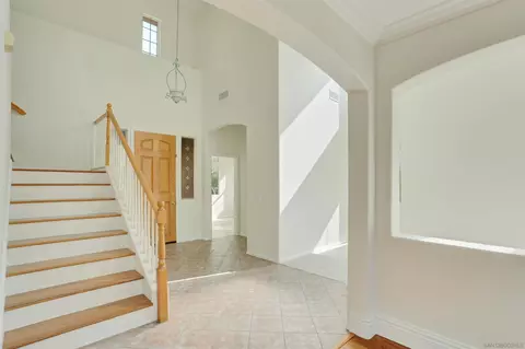 Entry Way - 5285 Milton, Carlsbad, CA 92008 photo 2 of 2