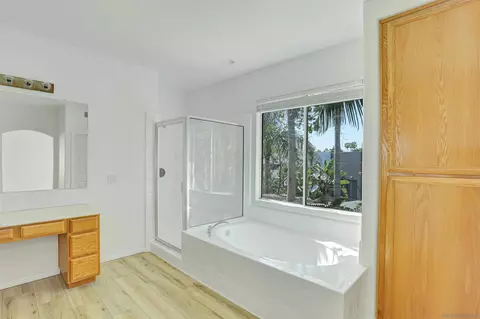 Bath - 5285 Milton, Carlsbad, CA 92008 photo 1 of 1
