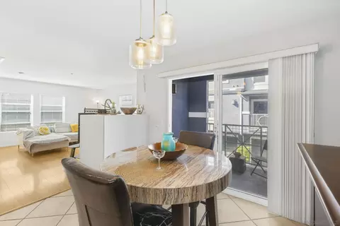 3549 Shoreline Bluff Ln, San Diego, CA 92110