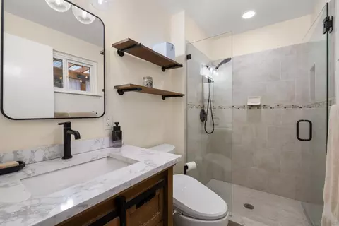 Bath - 9140 Inverness, Santee, CA 92071 photo 1 of 2
