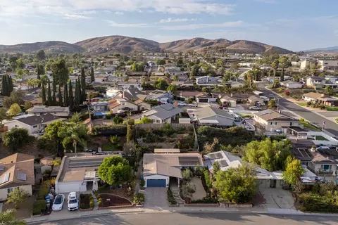 View/Area - 9140 Inverness, Santee, CA 92071 photo 4 of 7