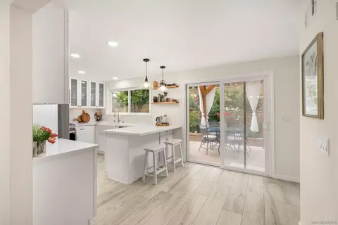 Kitchen - 9140 Inverness, Santee, CA 92071 photo 4 of 5