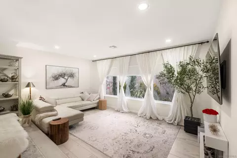 Living - 9140 Inverness, Santee, CA 92071 photo 1 of 3