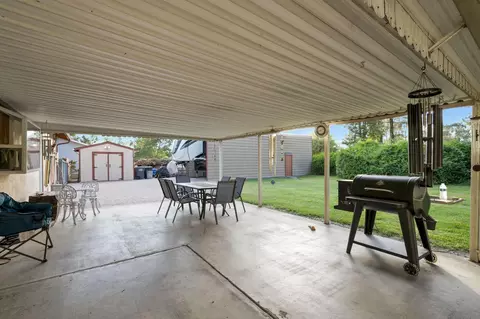 Exterior - 2147 Raymond Ave, Ramona, CA 92065 photo 12 of 19