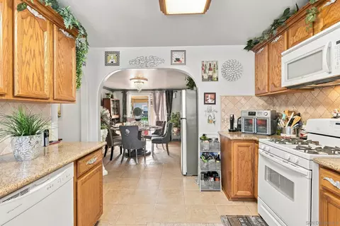 Kitchen - 227 Millar, El Cajon, CA 92020 photo 3 of 3