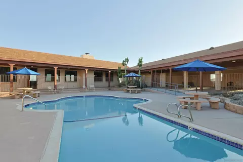 Exterior - 275 S Worthington St #105, Spring Valley, CA 91977 photo 5 of 6