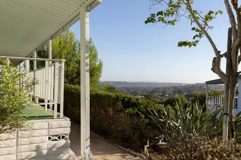 Exterior - 275 S Worthington St #105, Spring Valley, CA 91977 photo 1 of 6