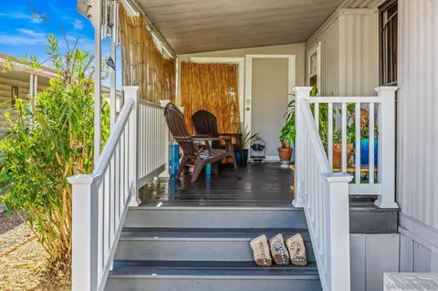 Exterior - 1010 E Bobier Dr #SPC 192, Vista, CA 92084 photo 2 of 11