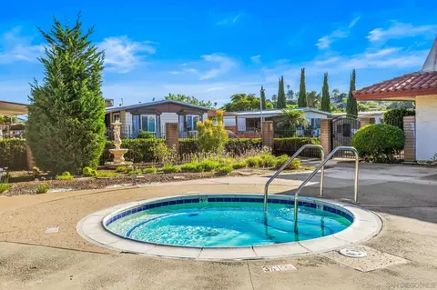 Exterior - 1010 E Bobier Dr #SPC 192, Vista, CA 92084 photo 11 of 11