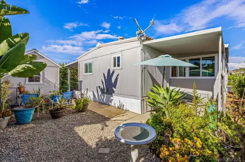 Exterior - 1010 E Bobier Dr #SPC 192, Vista, CA 92084 photo 8 of 11