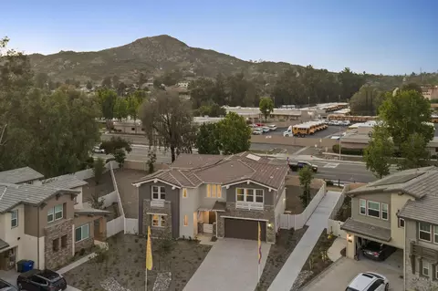 View/Area - 13780 Holly Oak Way, Poway, CA 92064 photo 1 of 3