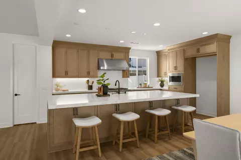 Kitchen - 13780 Holly Oak Way, Poway, CA 92064 photo 2 of 5