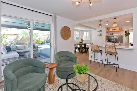 Living - 46352 Willow Ln, Indio, CA 92201 photo 3 of 6