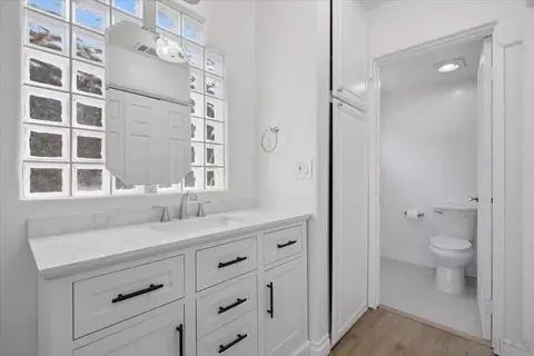 Bath - 4654 68th, La Mesa, CA 91942 photo 2 of 7