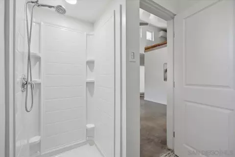 Bath - 4654 68th, La Mesa, CA 91942 photo 6 of 7