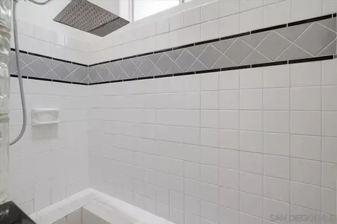 Bath - 4654 68th, La Mesa, CA 91942 photo 4 of 7