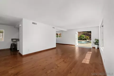Living - 14653 Dash Way, Poway, CA 92064 photo 1 of 7