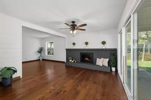 Living - 14653 Dash Way, Poway, CA 92064 photo 4 of 7
