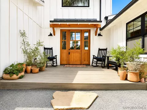 Exterior - 3003 Guajome Lake Rd, Oceanside, CA 92057 photo 3 of 20
