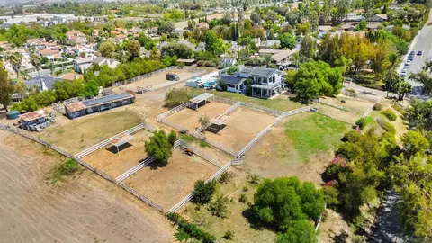 View/Area - 3003 Guajome Lake Rd, Oceanside, CA 92057 photo 3 of 6