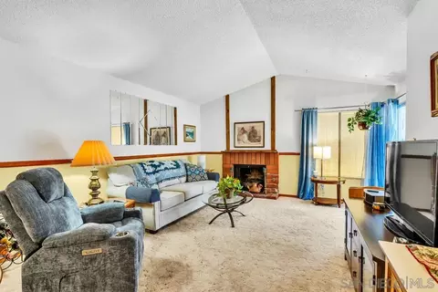 Living - 9528 Eve, Santee, CA 92071 photo 1 of 4