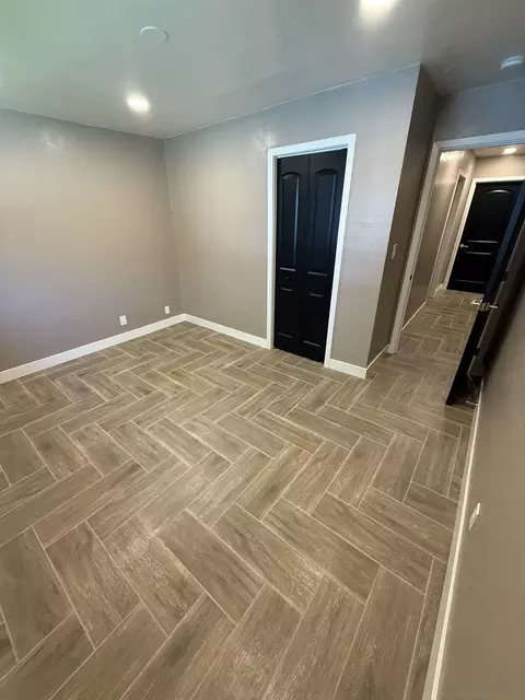 Bedroom - 519 Camelot Dr, Oceanside, CA 92054 photo 2 of 2
