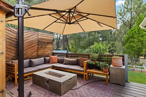 Exterior - 28960 Cedar Ln, Pine Valley, CA 91962 photo 5 of 13