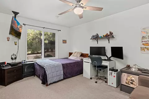 Bedroom - 28960 Cedar Ln, Pine Valley, CA 91962 photo 7 of 8