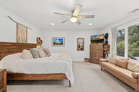 Bedroom - 28960 Cedar Ln, Pine Valley, CA 91962 photo 1 of 8