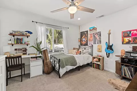 Bedroom - 28960 Cedar Ln, Pine Valley, CA 91962 photo 6 of 8