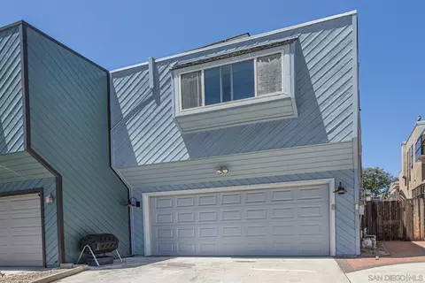 Exterior - 221 B Ave, Coronado, CA 92118 photo 6 of 6