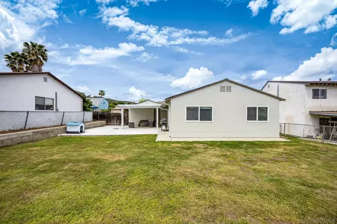 Exterior - 10105 Shaggybark Dr, Santee, CA 92071 photo 7 of 9