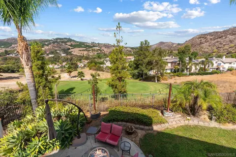 Exterior - 2267 Orchard View Ln, Escondido, CA 92027 photo 4 of 10