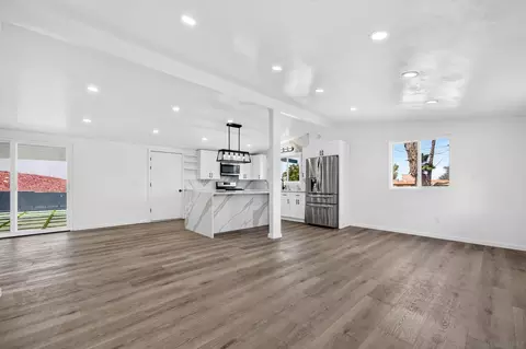 Living - 669 Skyview St, El Cajon, CA 92020 photo 3 of 3