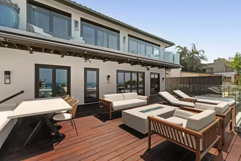 Exterior - 1112 Neptune Ave, Encinitas, CA 92024 photo 12 of 15