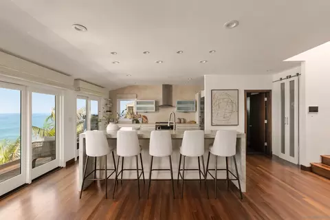 Kitchen - 1112 Neptune Ave, Encinitas, CA 92024 photo 1 of 5