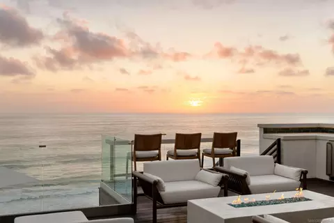 Other - 1112 Neptune Ave, Encinitas, CA 92024 photo 1 of 10