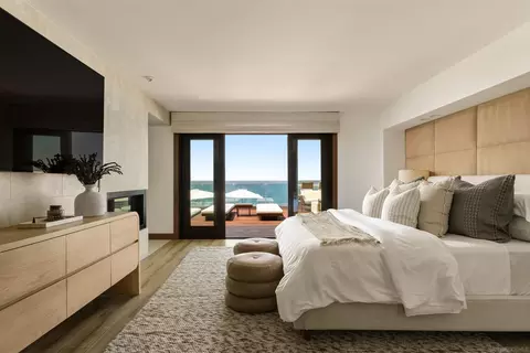 Bedroom - 1112 Neptune Ave, Encinitas, CA 92024 photo 1 of 9