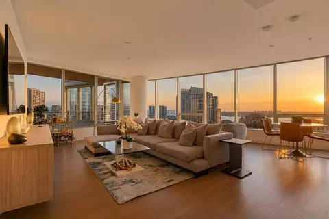 888 W E St #2004, San Diego, CA 92101