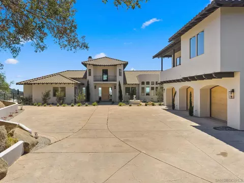 Exterior - 15711 Salida Del Sol, Ramona, CA 92065 photo 3 of 19