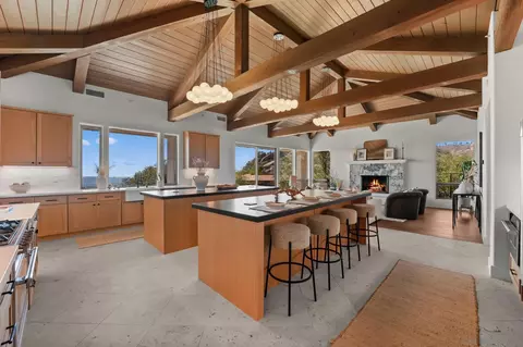 Kitchen - 15711 Salida Del Sol, Ramona, CA 92065 photo 4 of 4