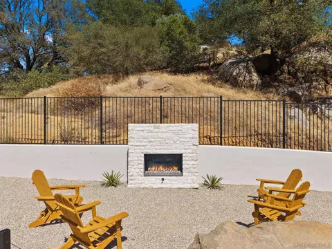 Exterior - 15711 Salida Del Sol, Ramona, CA 92065 photo 13 of 19