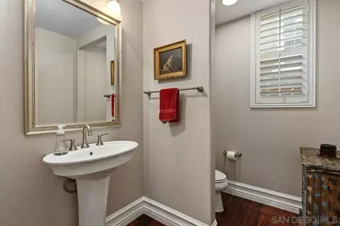 Bath - 1237 Breakaway Dr, Oceanside, CA 92057 photo 1 of 8
