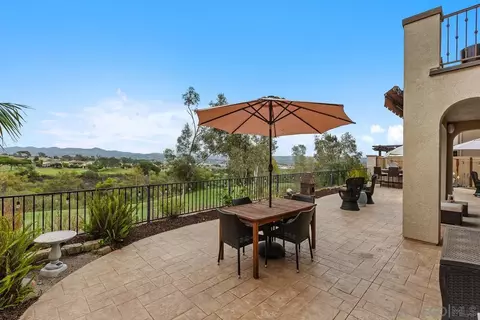 Exterior - 1237 Breakaway Dr, Oceanside, CA 92057 photo 2 of 14