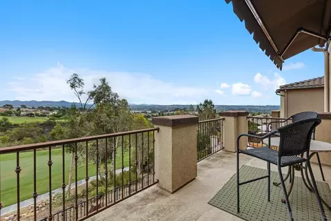 Exterior - 1237 Breakaway Dr, Oceanside, CA 92057 photo 6 of 14