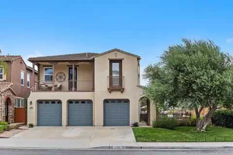 Exterior - 1237 Breakaway Dr, Oceanside, CA 92057 photo 4 of 14