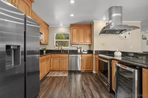Kitchen - 13329 Olive Meadows Dr, Poway, CA 92064 photo 2 of 4