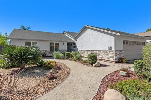 Exterior - 13329 Olive Meadows Dr, Poway, CA 92064 photo 2 of 7