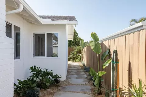 Exterior - 1609 Grandview St, Oceanside, CA 92054 photo 2 of 3